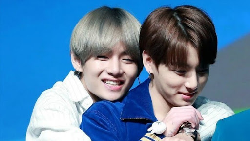 Skinship là gì - Tạo cảm giác gần gũi và gắn kết cảm xúc Skinship là gì - Tạo cảm giác gần gũi và gắn kết cảm xúc