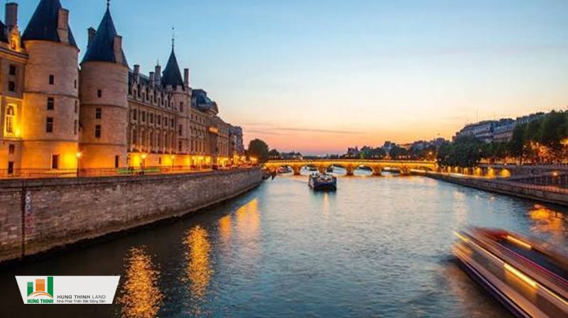 France - Nghệ thuật và bảo tàng France - Nghệ thuật và bảo tàng